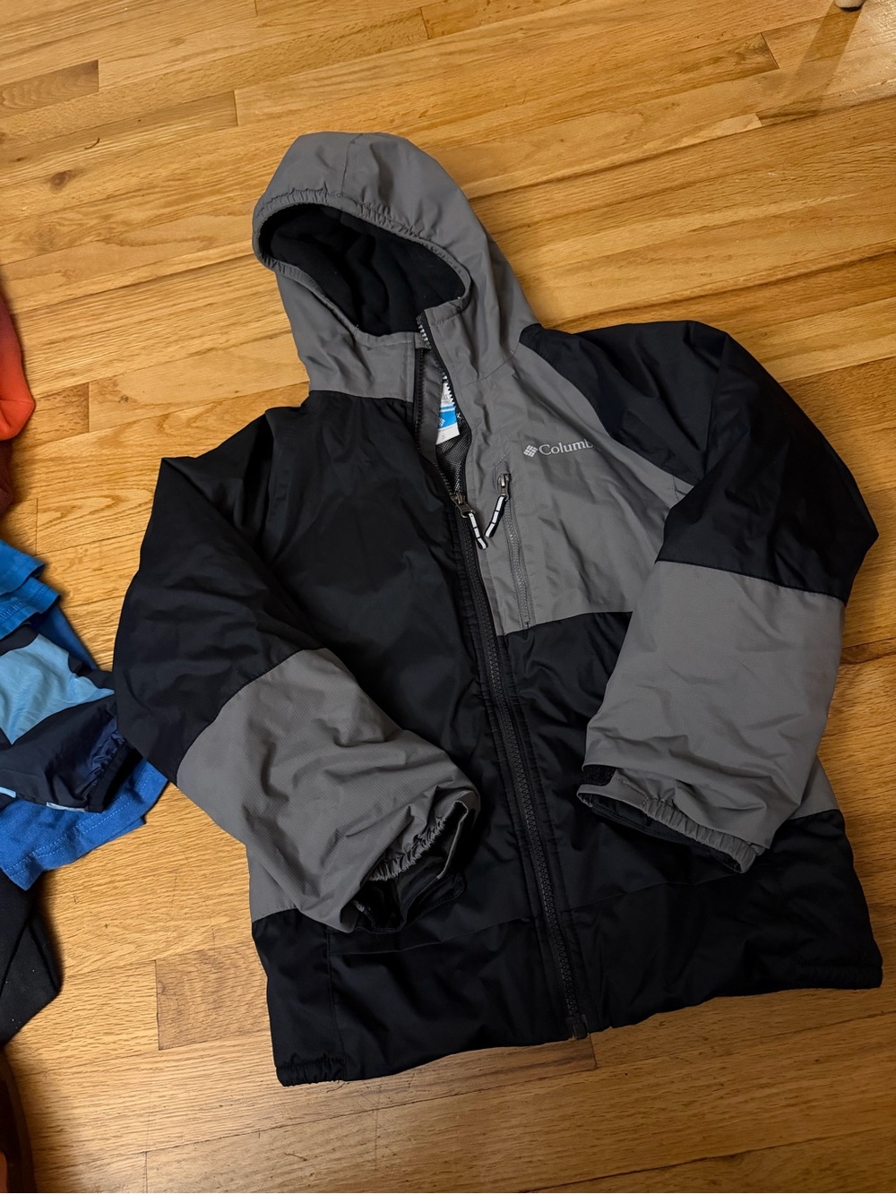 Columbia Kids Black and Gray Hooded Puffer Jacket 8